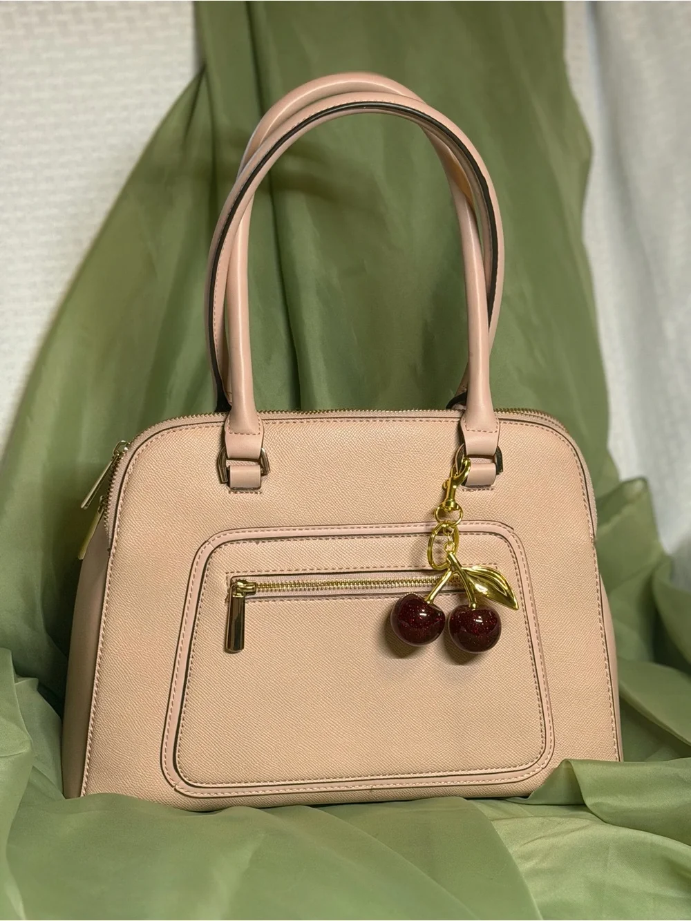Classic Structured Satchel Handbag/Shoulder bag in Blush Pink